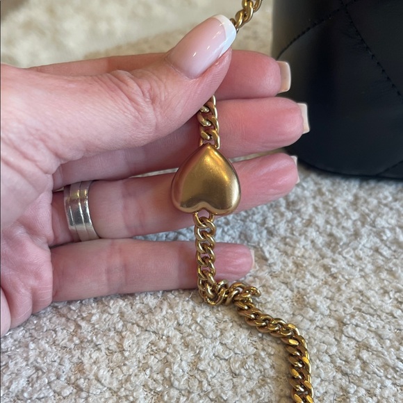 TORY BURCH KIRA DIAMOND QUILT CHARM EAST-WEST VANITY CASE - Picture 2 of 9